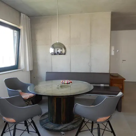 Apartment Querhaus